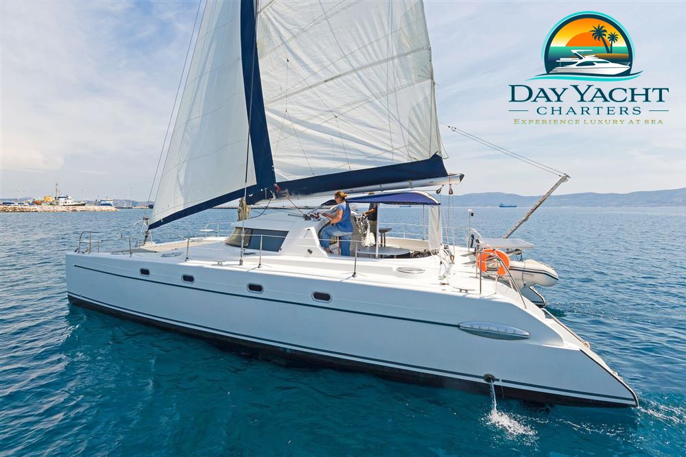 43' Belize Catamaran - Cabo