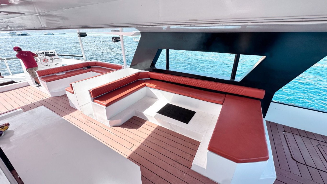 60' Event interior