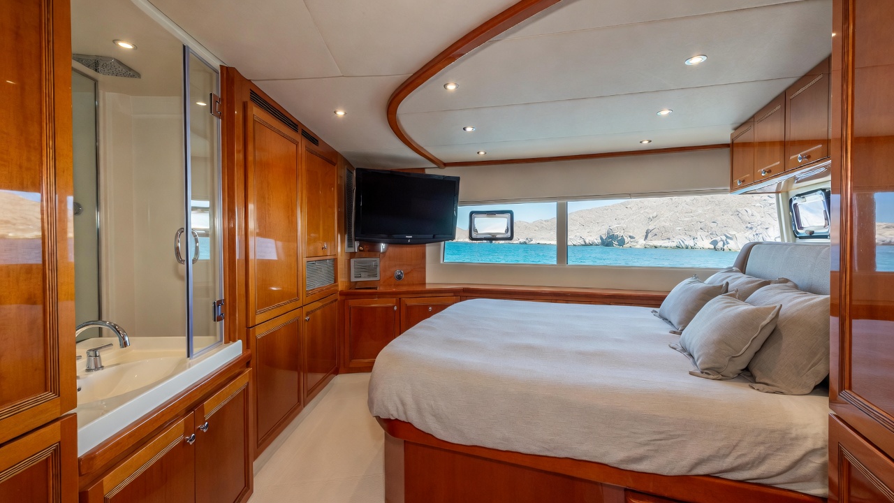 65' Leopard Power Catamaran