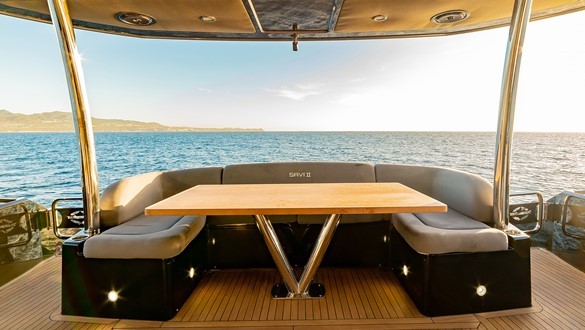 80ft Sunseeker interior
